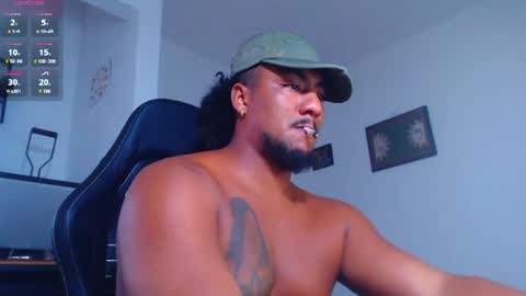 Snapshot of yosoy_enzo2020 chatting on 07/26/26, 10:38 Enzo online show from 07/26/26, 10:38