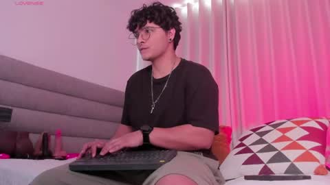 Yossef online show from 07/19/26, 01:26