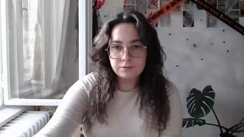 Aurora online show from 09/28/25, 02:00