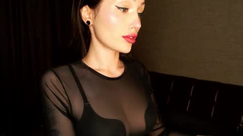 Snapshot of you_deserve chatting on 01/23/25, 07:40 Sophie online show from 01/23/25, 07:40