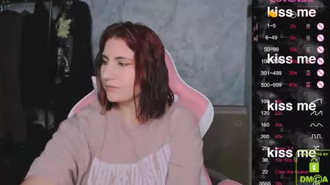 Snapshot of you_lika chatting on 11/07/25, 11:10 Lika online show from 11/07/25, 11:10