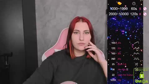 Snapshot of you_lika chatting on 11/28/25, 02:14 Lika online show from 11/28/25, 02:14