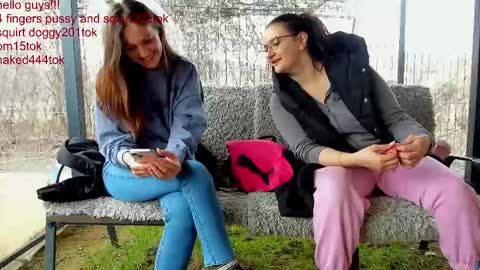 Snapshot of you_love_melisa chatting on 03/21/26, 10:42 private on 18 per minute start private 500 tokensOnlyfans online show from 03/21/26, 10:42