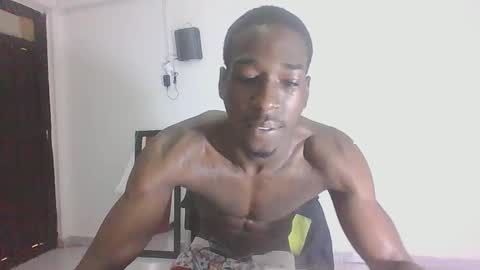 Snapshot of youn_king chatting on 12/16/24, 01:22 ALEX online show from 12/16/24, 01:22