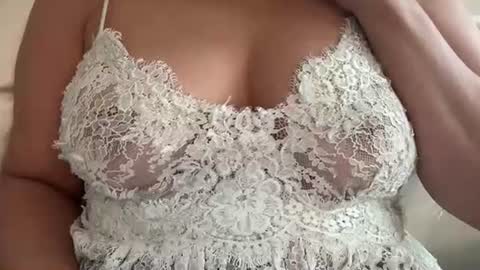 Bellas Breasts online show from 07/04/26, 07:53