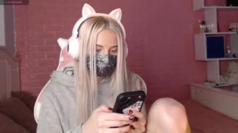 Snapshot of your___barbie chatting on 02/08/25, 08:10 Barbie online show from 02/08/25, 08:10