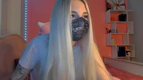 Snapshot of your___barbie chatting on 02/25/25, 04:03 Barbie online show from 02/25/25, 04:03