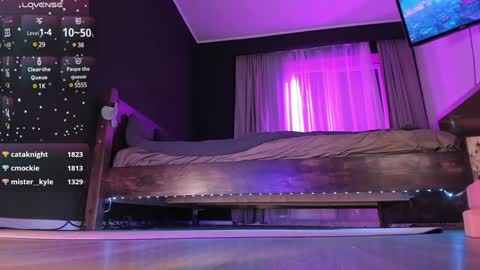 Snapshot of your_bunny chatting on 12/14/24, 11:56 Bunny online show from 12/14/24, 11:56