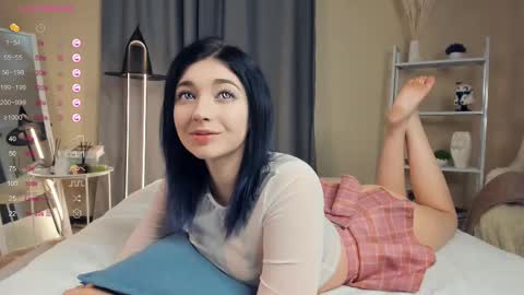 Snapshot of your_desssert chatting on 03/02/25, 06:59 Lina online show from 03/02/25, 06:59