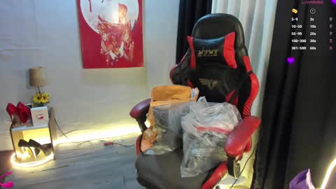 Snapshot of your_dreamasian chatting on 01/02/25, 02:11 YourSeductiveWife online show from 01/02/25, 02:11