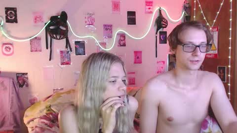 Your Horny Friends online show from 09/17/25, 02:30