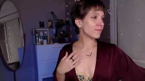 Alex and Kris long hair online show from 10/06/25, 08:28