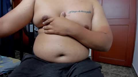 Snapshot of your_hot_friend69 chatting on 09/21/25, 12:45 David online show from 09/21/25, 12:45