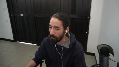 Snapshot of your_ice_cream chatting on 02/01/25, 04:22 Siebel. online show from 02/01/25, 04:22