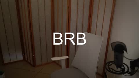 Snapshot of your_ice_cream chatting on 09/14/25, 02:16 Siebel. online show from 09/14/25, 02:16