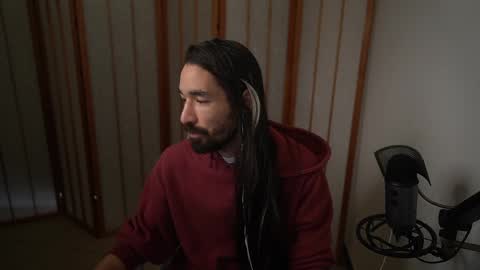 Snapshot of your_ice_cream chatting on 09/22/25, 03:03 Siebel. online show from 09/22/25, 03:03