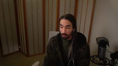 Snapshot of your_ice_cream chatting on 11/21/25, 02:27 Siebel. online show from 11/21/25, 02:27