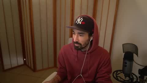 Snapshot of your_ice_cream chatting on 11/28/25, 02:42 Siebel. online show from 11/28/25, 02:42