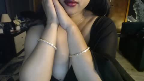 Snapshot of your_ishaa chatting on 06/29/26, 06:19 Isha online show from 06/29/26, 06:19