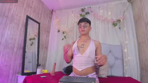 your_kitty_boy online show from 07/14/26, 08:58