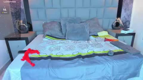 your_lady_milf online show from 06/19/26, 07:28