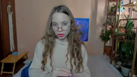 Leslie online show from 06/10/26, 10:52