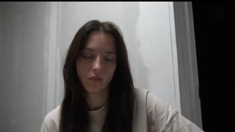 Meri  online show from 10/15/25, 08:20