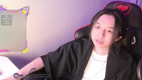 Snapshot of your_little_twink chatting on 03/04/26, 09:43 Han online show from 03/04/26, 09:43