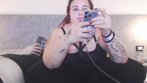 your_love_daddy online show from 01/22/25, 10:59