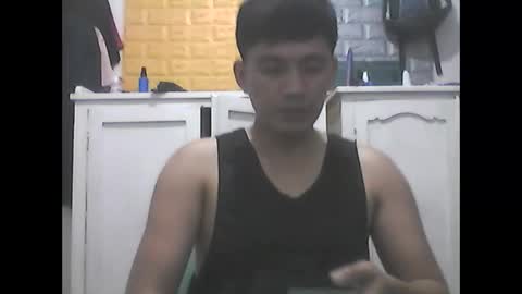 Snapshot of your_love_miaka chatting on 10/17/25, 12:14 your_love_miaka online show from 10/17/25, 12:14