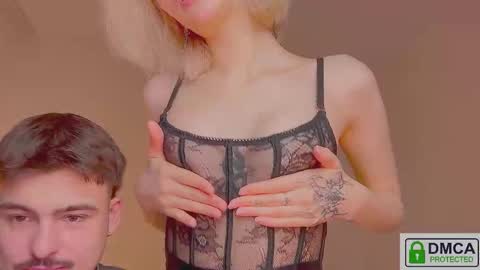 your_molly_mark online show from 12/14/25, 12:05