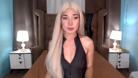 Snapshot of your_naughty_cumslut69 chatting on 11/01/25, 05:26 your_naughty_cumslut69 online show from 11/01/25, 05:26