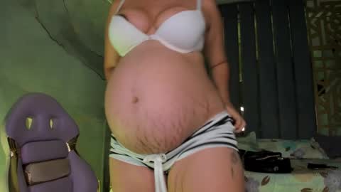 Snapshot of your_naughtyangel chatting on 01/16/25, 09:40 Evelin online show from 01/16/25, 09:40