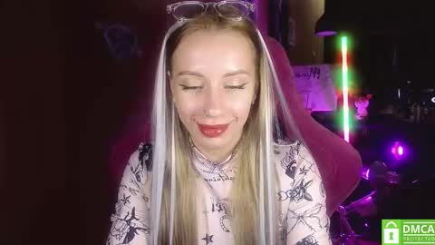 Alice  online show from 02/10/25, 02:41