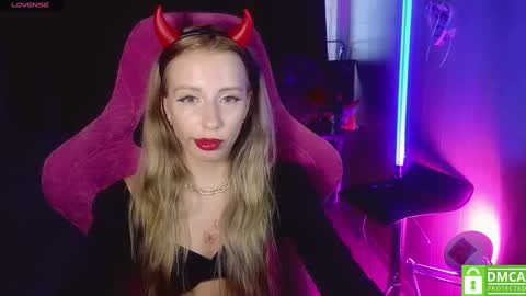 Alice  online show from 03/03/25, 03:08