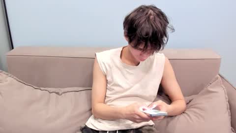 your_shy_guy online show from 11/26/25, 06:20