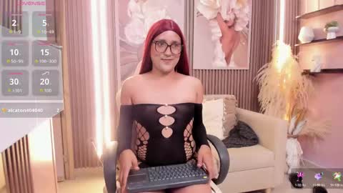 Snapshot of your_sissytrans chatting on 05/19/26, 01:56 NATASHA online show from 05/19/26, 01:56