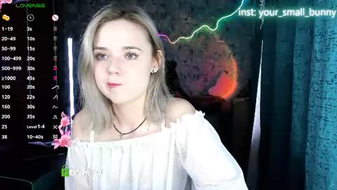 Molly online show from 07/18/26, 02:16