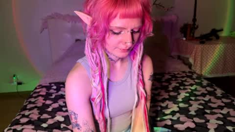 Anya online show from 05/31/26, 08:10