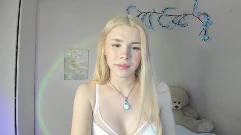 Snapshot of your_tender_doll chatting on 03/11/26, 02:34 Alice online show from 03/11/26, 02:34