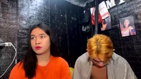 Snapshot of your_twinkletoes18 chatting on 11/24/25, 03:56 your_twinkletoes18 online show from 11/24/25, 03:56