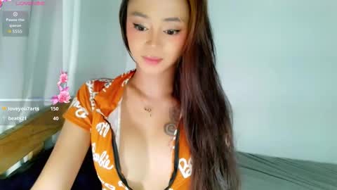 Snapshot of your_wetdreams69 chatting on 02/14/26, 01:41 luvly online show from 02/14/26, 01:41