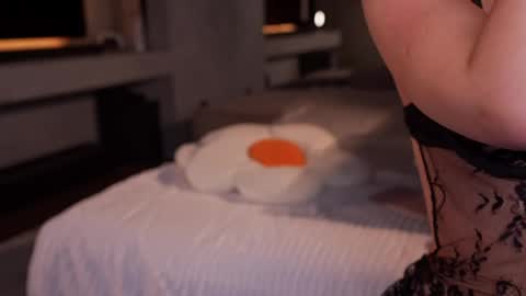 Alexis online show from 06/08/26, 01:28