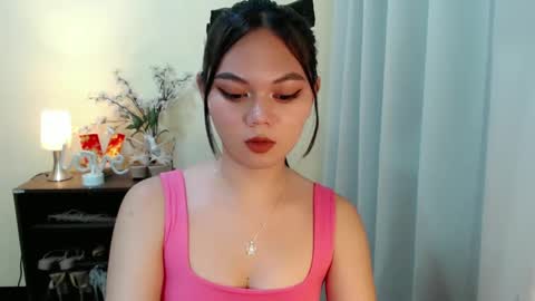 Snapshot of yourangelictransgirl chatting on 02/13/25, 03:14 Hi its me Yna online show from 02/13/25, 03:14