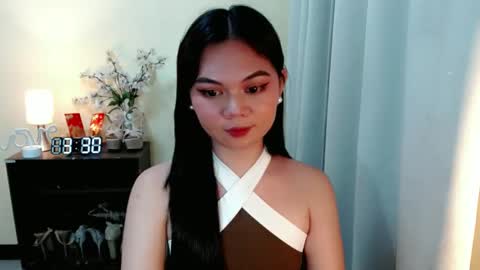 Snapshot of yourangelictransgirl chatting on 03/10/25, 07:29 Hi its me Yna online show from 03/10/25, 07:29