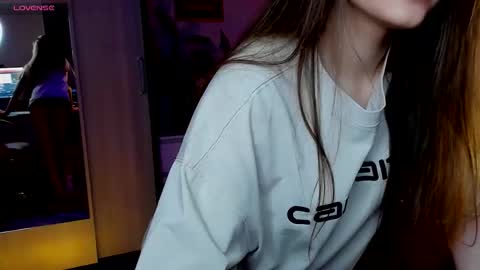 Snapshot of youranikka chatting on 10/09/25, 07:34 Anikka online show from 10/09/25, 07:34