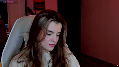 Snapshot of youranikka chatting on 10/15/25, 06:52 Anikka online show from 10/15/25, 06:52