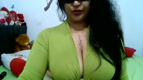 Snapshot of yourashawari chatting on 05/09/26, 02:17 yourashawari online show from 05/09/26, 02:17