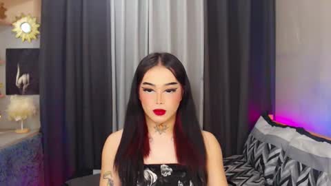 Snapshot of yourasiancockisontop chatting on 02/19/25, 10:45 kim online show from 02/19/25, 10:45