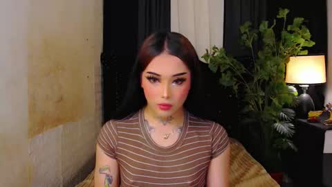 Snapshot of yourasiancockisontop chatting on 11/26/25, 11:22 kim online show from 11/26/25, 11:22